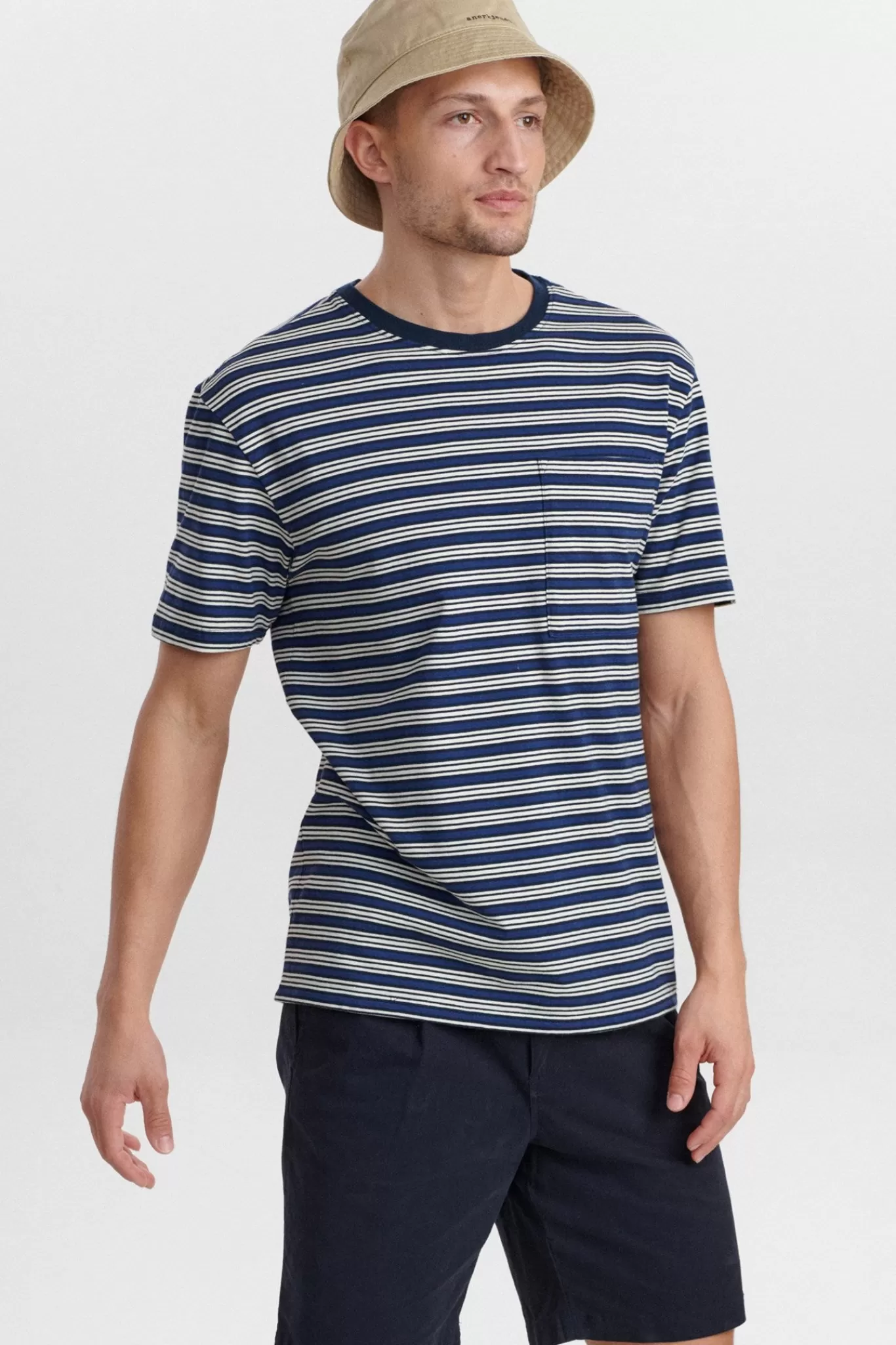 Anerkjendt Tees<Akkikki Blue Stripe Tee - Sky Captain