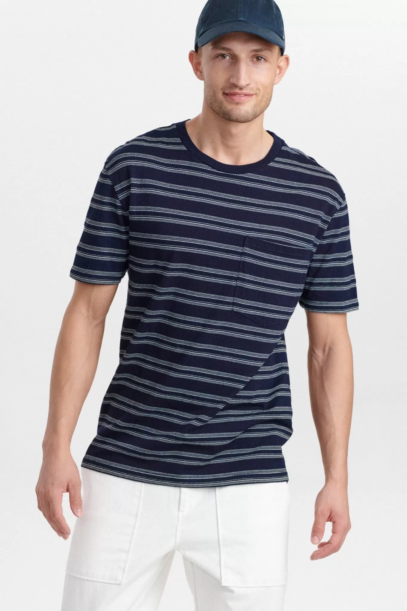 Anerkjendt Tees<Akkikki Curve Stripe Tee - Sky Captain