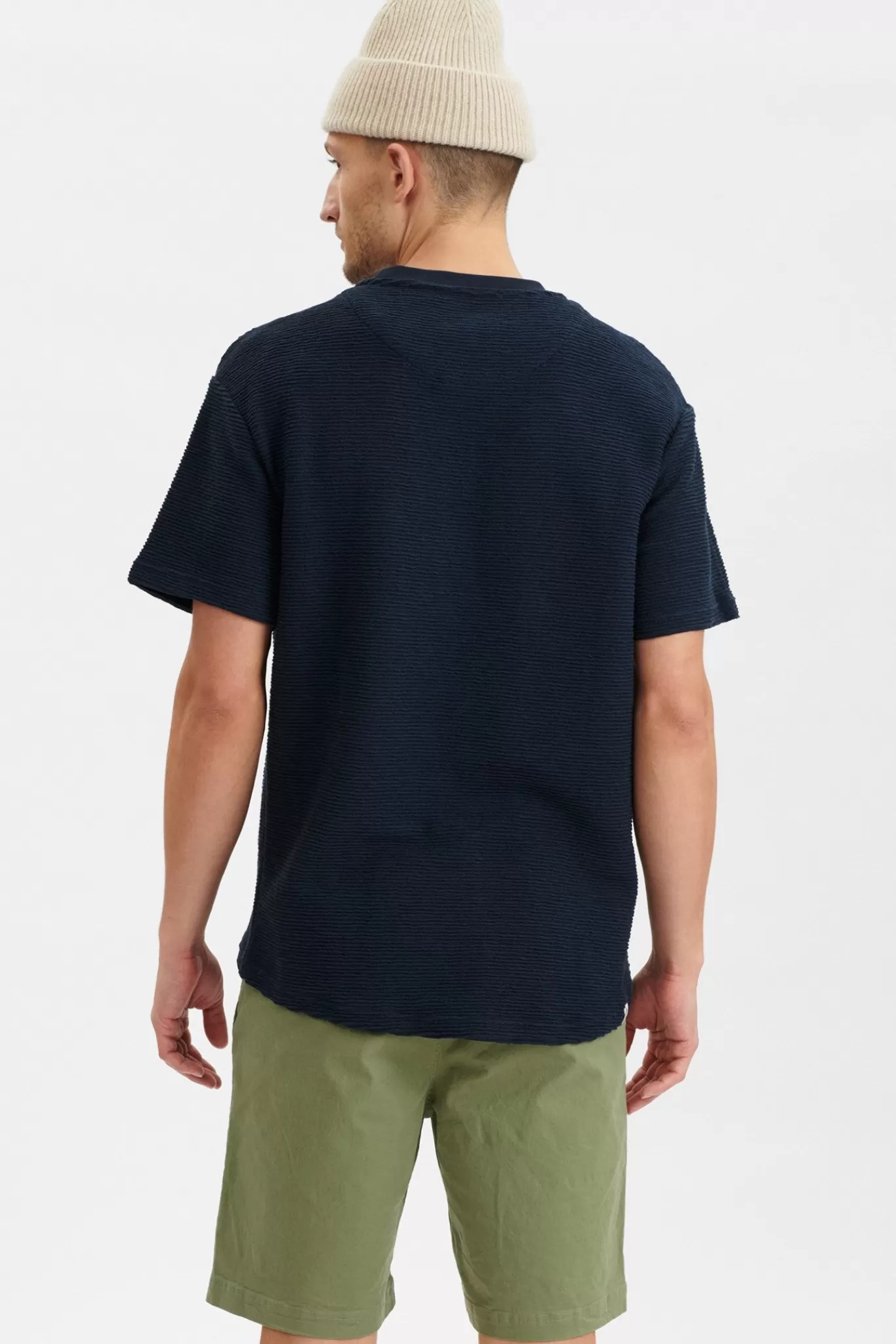 Anerkjendt Tees<Akkikki Curved Tee - Sky Captain