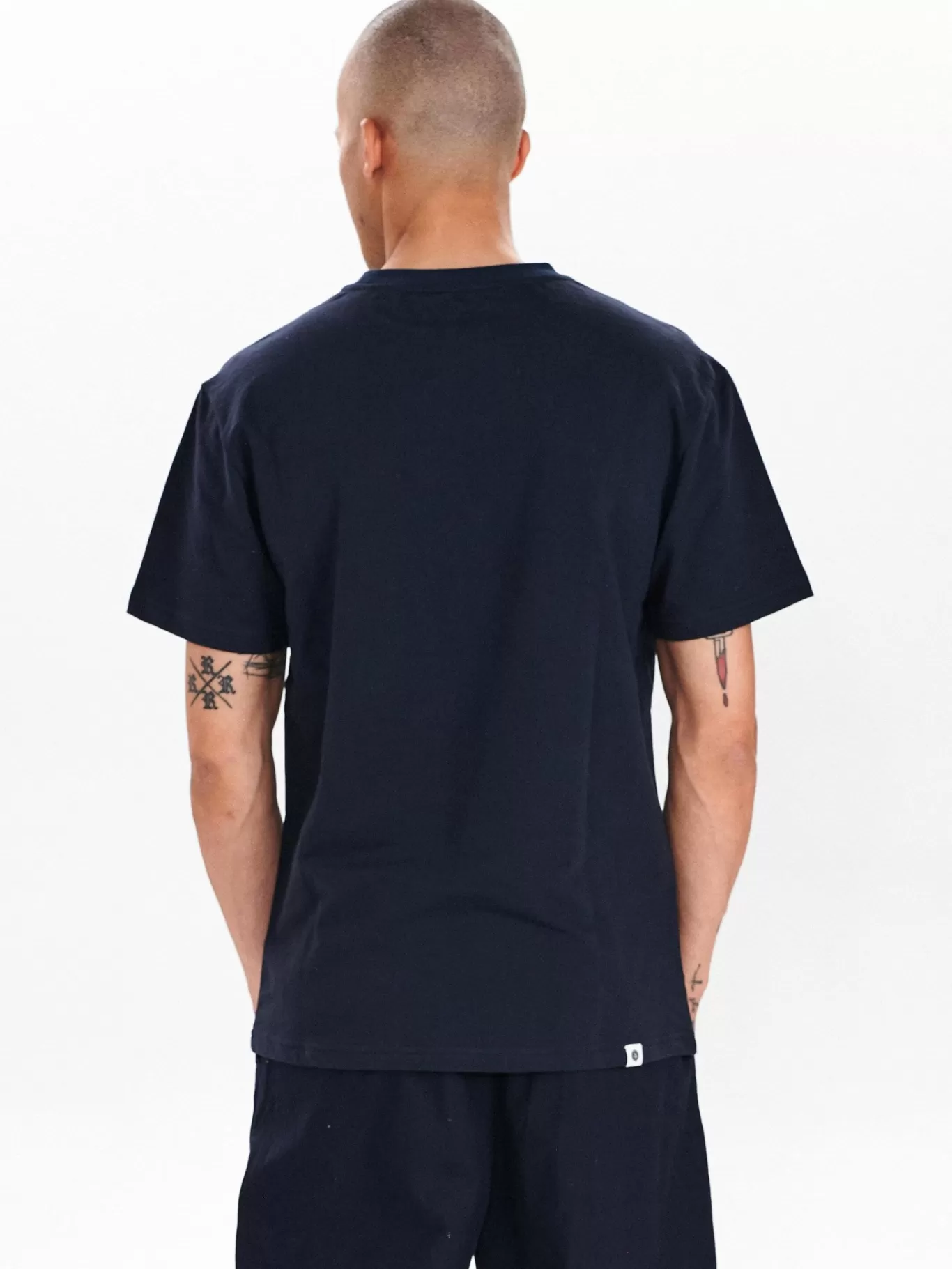 Anerkjendt Tees<Akkikki Stiofan - C Tee - Dark Navy