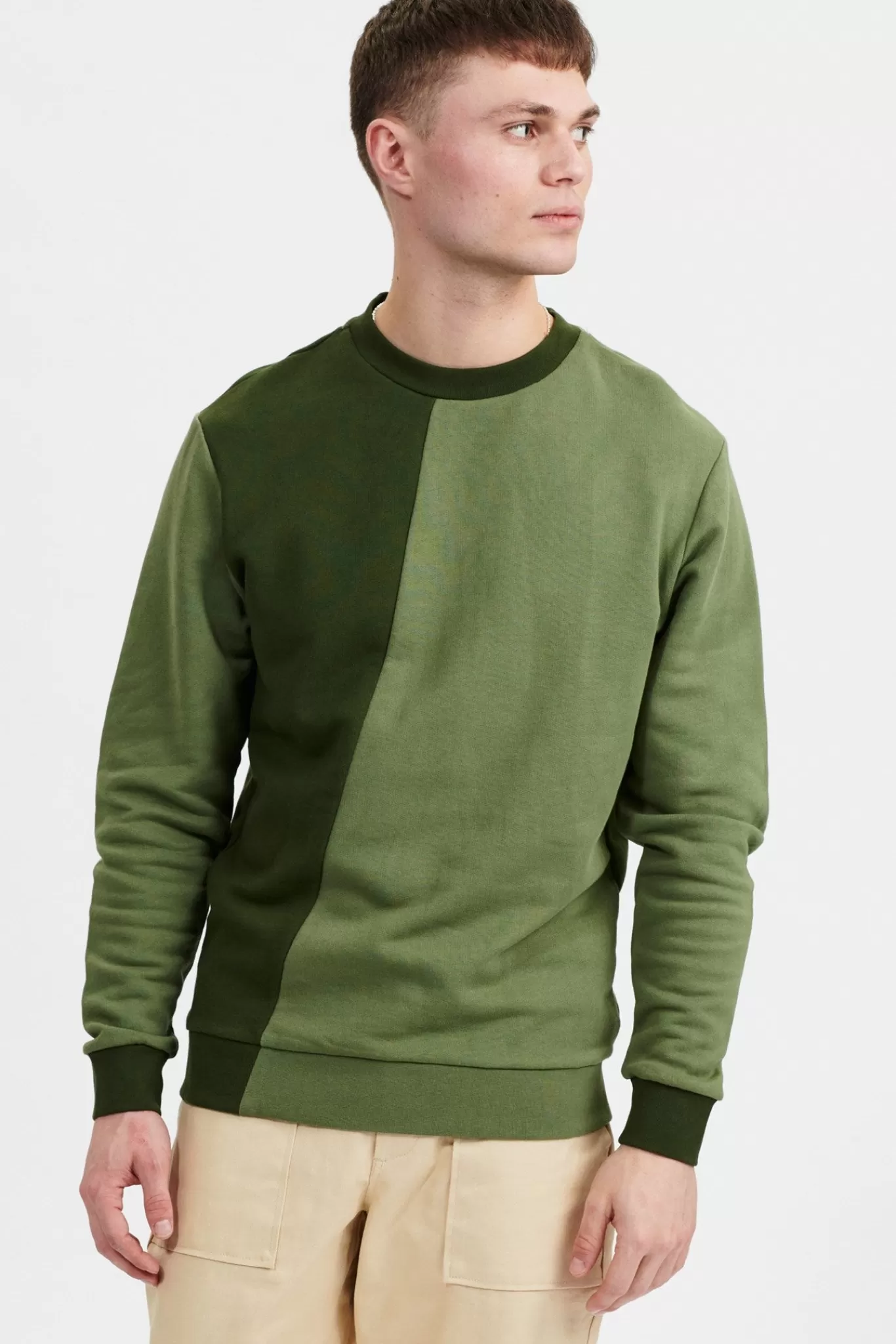 Anerkjendt Sweatshirts<Akklaus Colorblock Sweat - Olivine