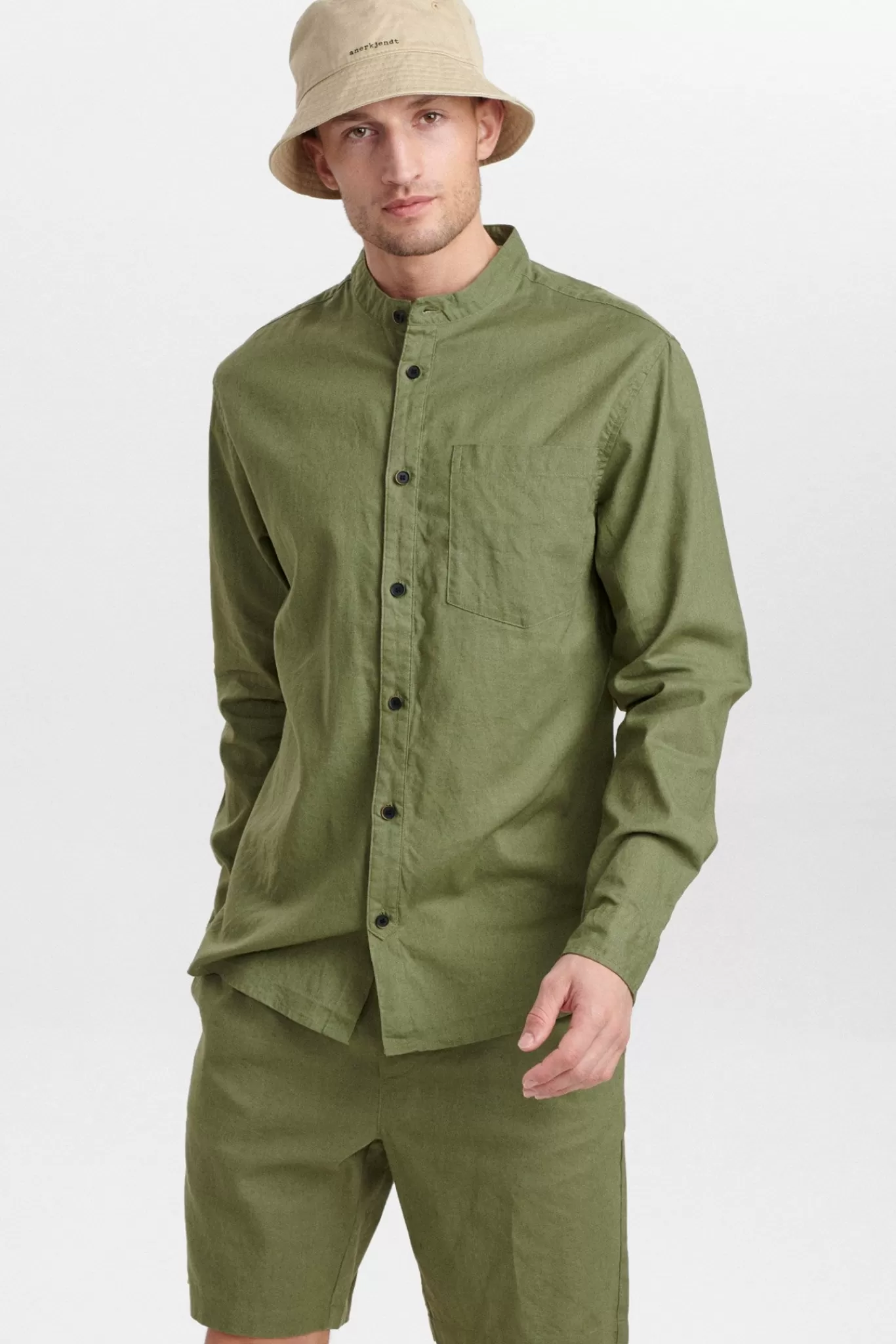 Anerkjendt Shirts<Aklukas Linen Shirt - Olivine