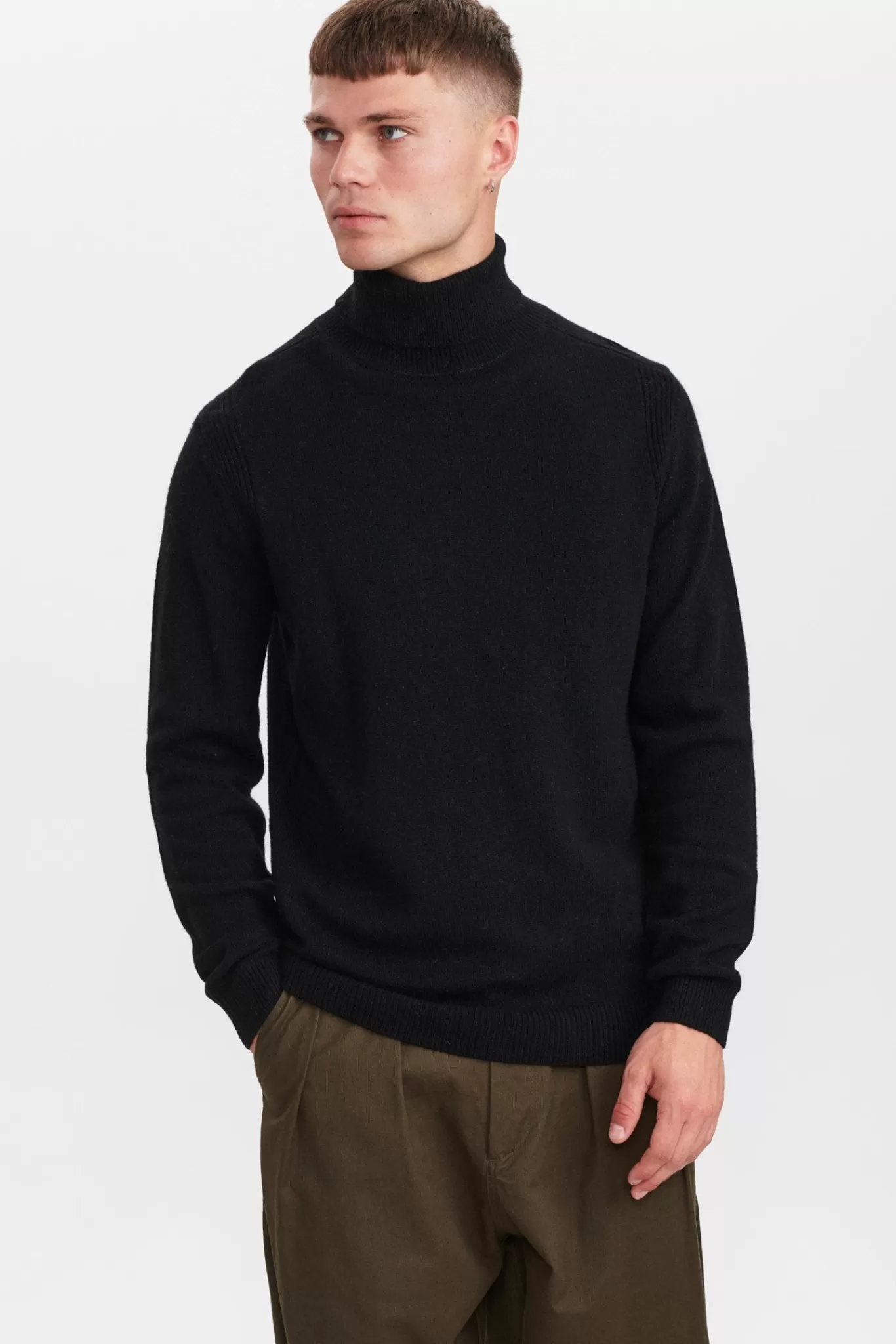 Anerkjendt Knits<Aksimon Lambswool Roll Neck Knit - Caviar